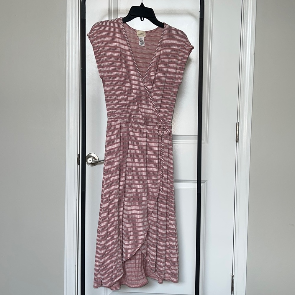 NWOT Caution To The Wind Dress Size S